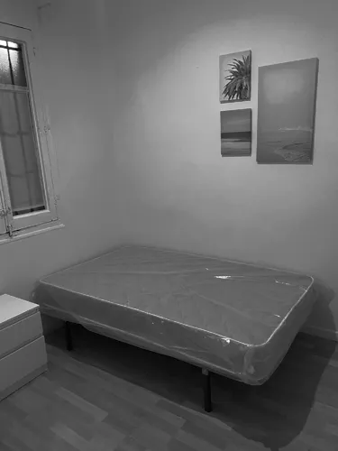 Foto de dormitorio en un piso en alquiler