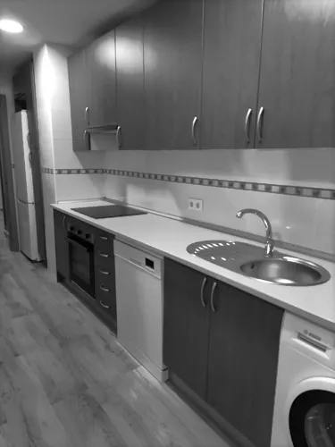 Foto de cocina en un piso en alquiler