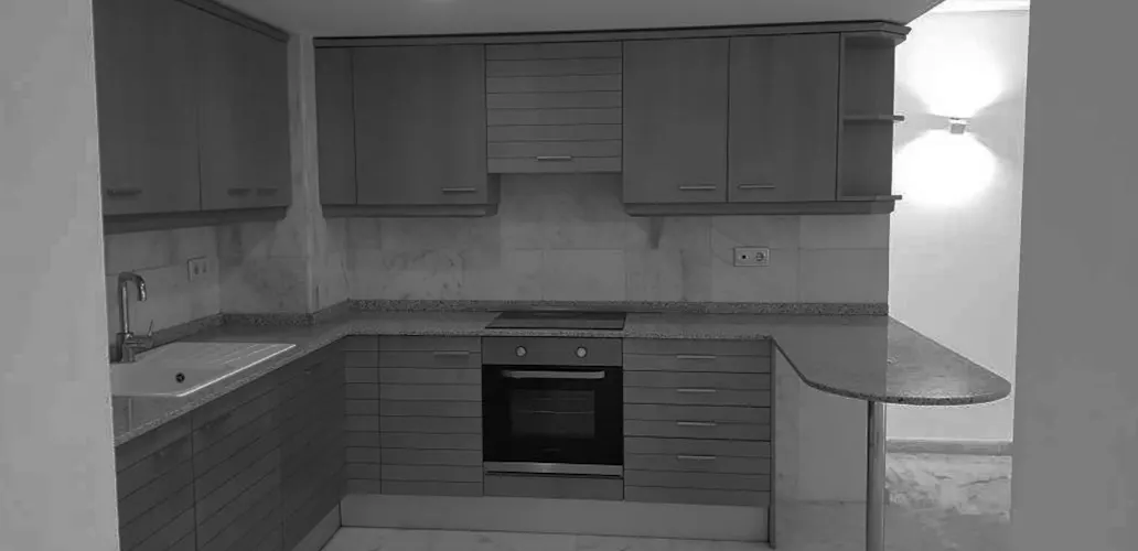 Foto de cocina en un piso en alquiler
