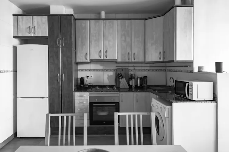 Foto de cocina en un piso en alquiler