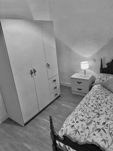Foto de dormitorio en un piso en alquiler