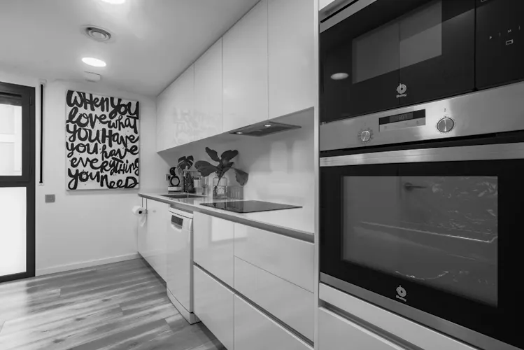 Foto de cocina en un piso en alquiler