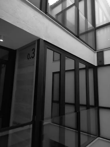 Foto de entrada en un piso en alquiler