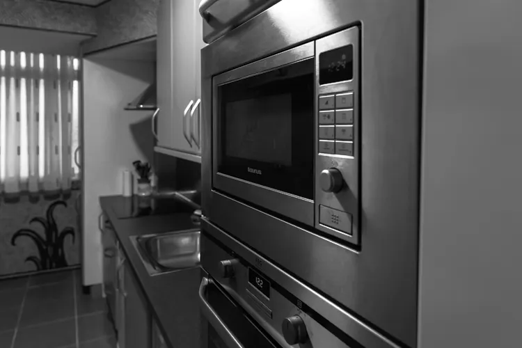 Foto de cocina en un piso en alquiler