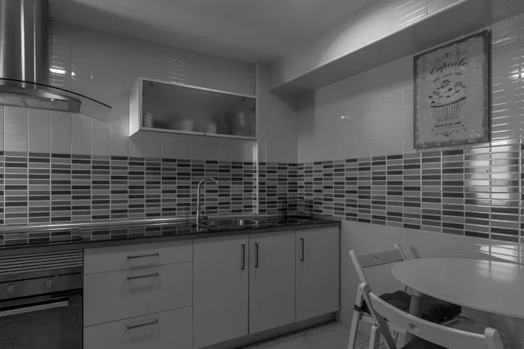 Foto de cocina en un piso en alquiler