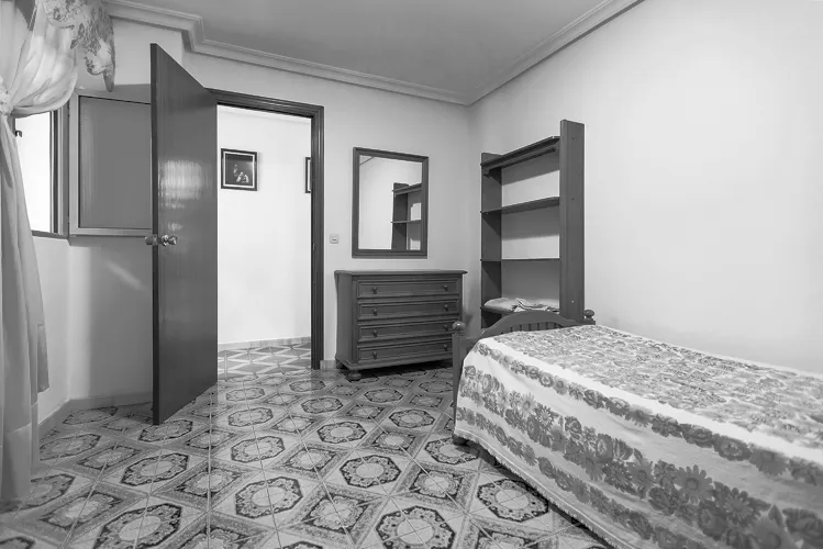 Foto de dormitorio en un piso en alquiler