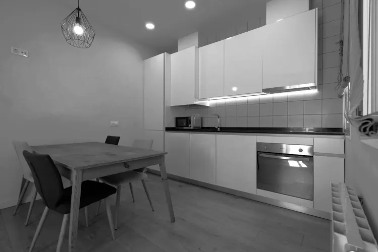 Foto de cocina en un piso en alquiler