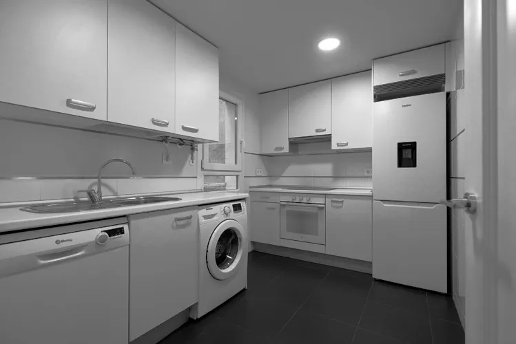 Foto de cocina en un piso en alquiler