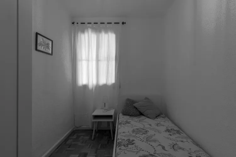 Foto de dormitorio en un piso en alquiler