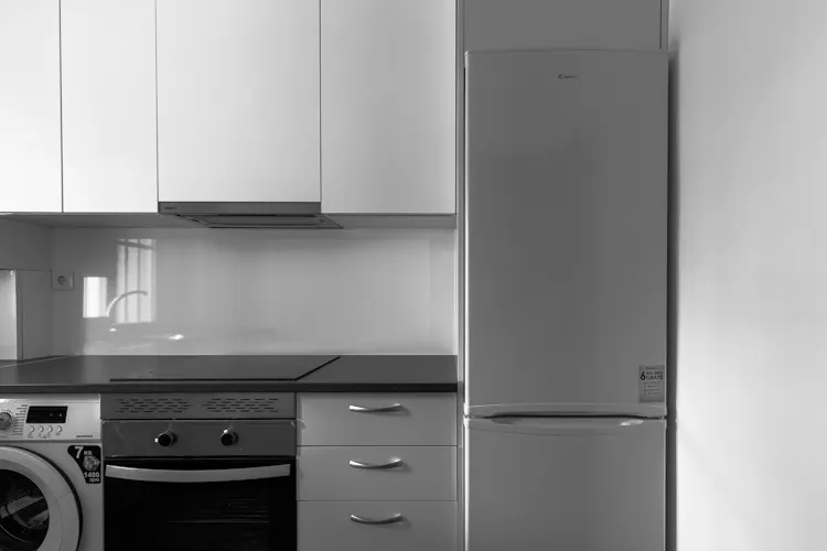 Foto de cocina en un piso en alquiler