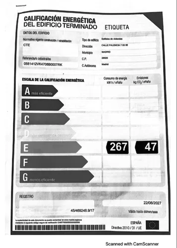 Foto de certificado energético en un piso en alquiler