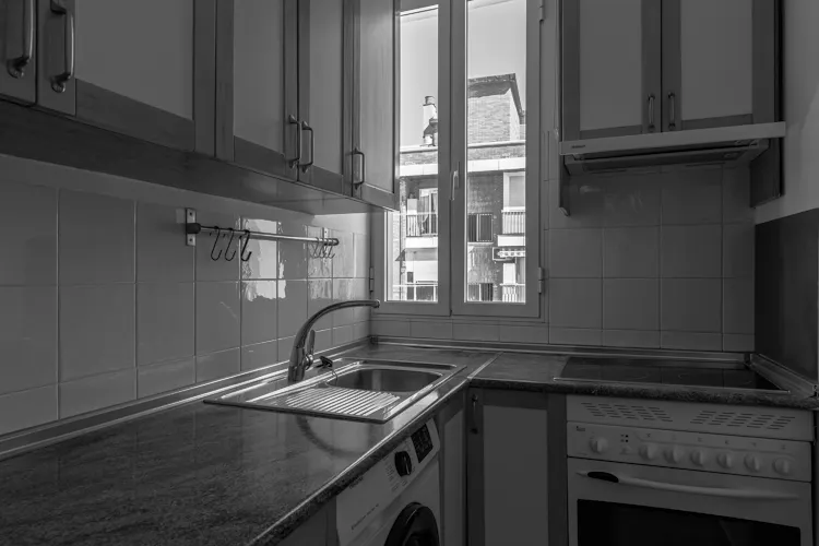Foto de cocina en un piso en alquiler