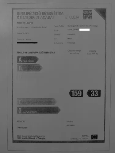 Foto de certificado energético en un piso en alquiler