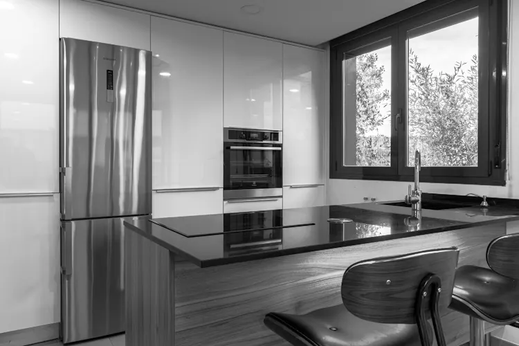 Foto de cocina en un piso en alquiler