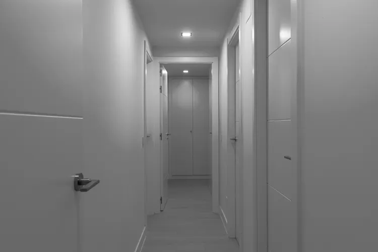 Foto de pasillo en un piso en alquiler