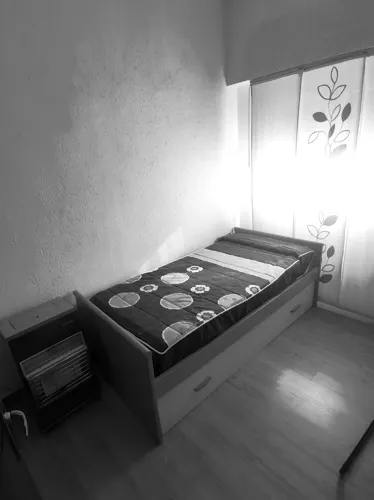 Foto de dormitorio en un piso en alquiler