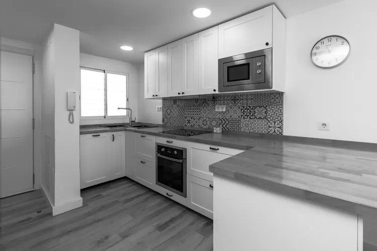 Foto de cocina en un piso en alquiler