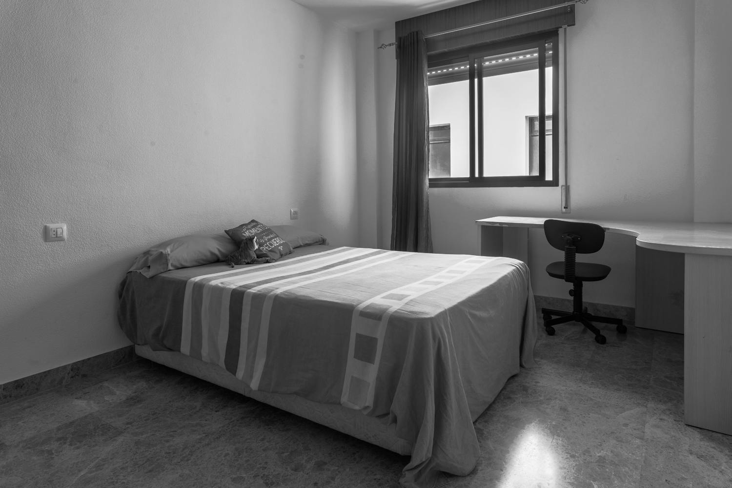 Photo of the bedroom in a flat for rent