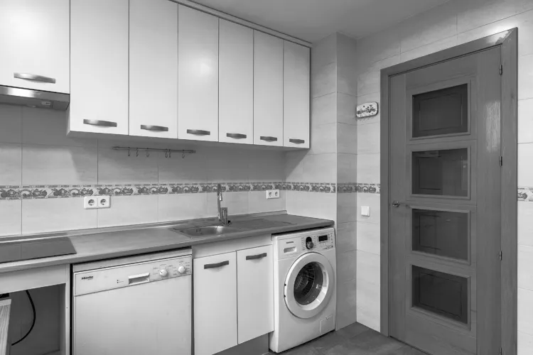 Foto de cocina en un piso en alquiler