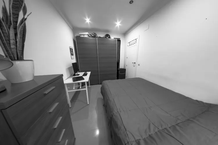 Foto de dormitorio en un piso en alquiler