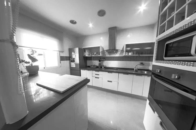 Foto de cocina en un piso en alquiler