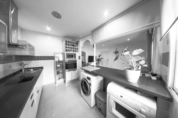 Foto de cocina en un piso en alquiler