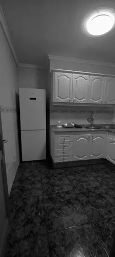 Foto de cocina en un piso en alquiler