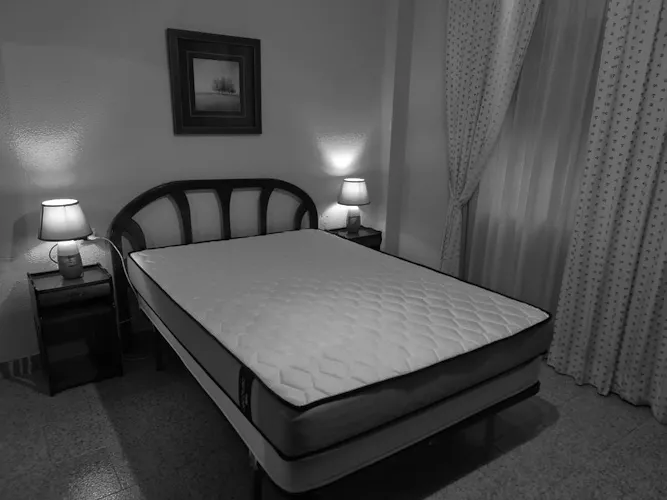 Foto de dormitorio en un piso en alquiler