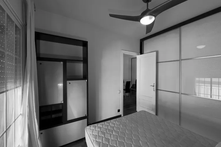 Foto de dormitorio en un piso en alquiler