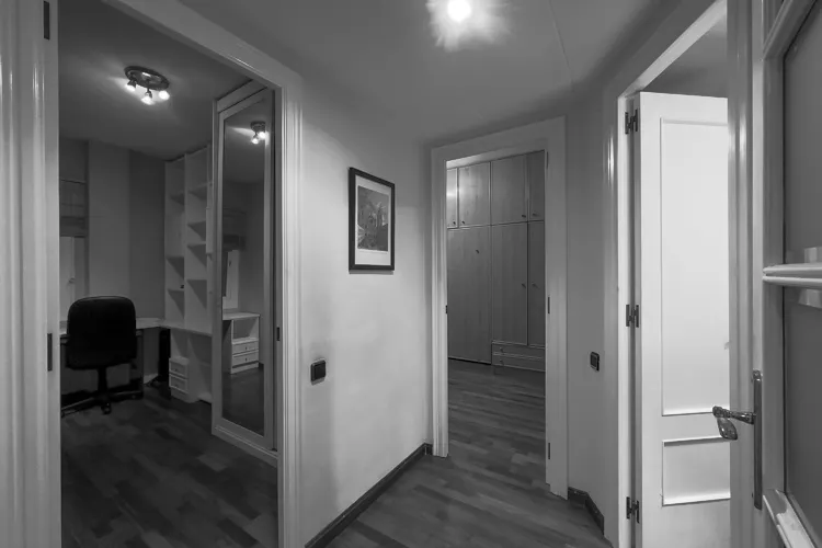 Foto de pasillo en un piso en alquiler