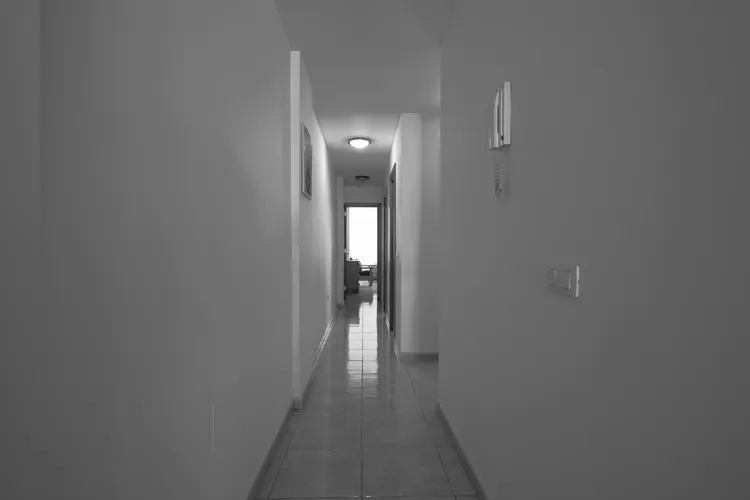 Foto de pasillo en un piso en alquiler
