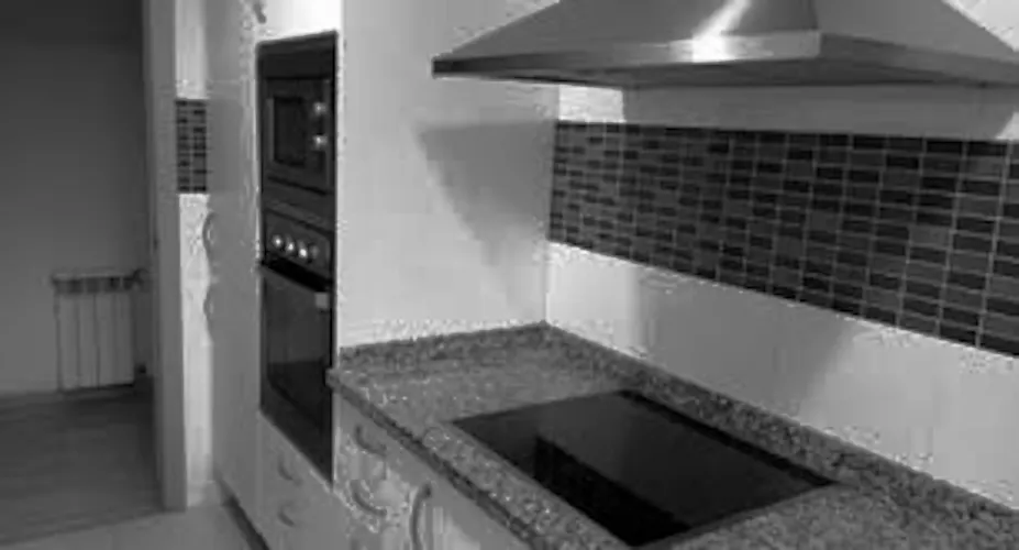 Foto de cocina en un piso en alquiler