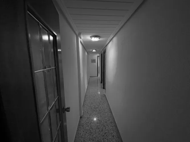 Foto de pasillo en un piso en alquiler