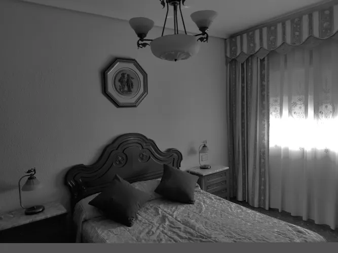 Foto de dormitorio en un piso en alquiler