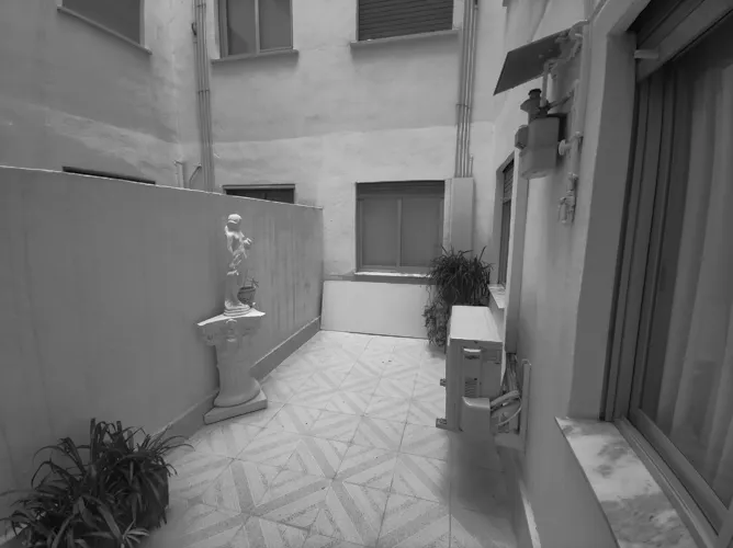 Foto de patio en un piso en alquiler