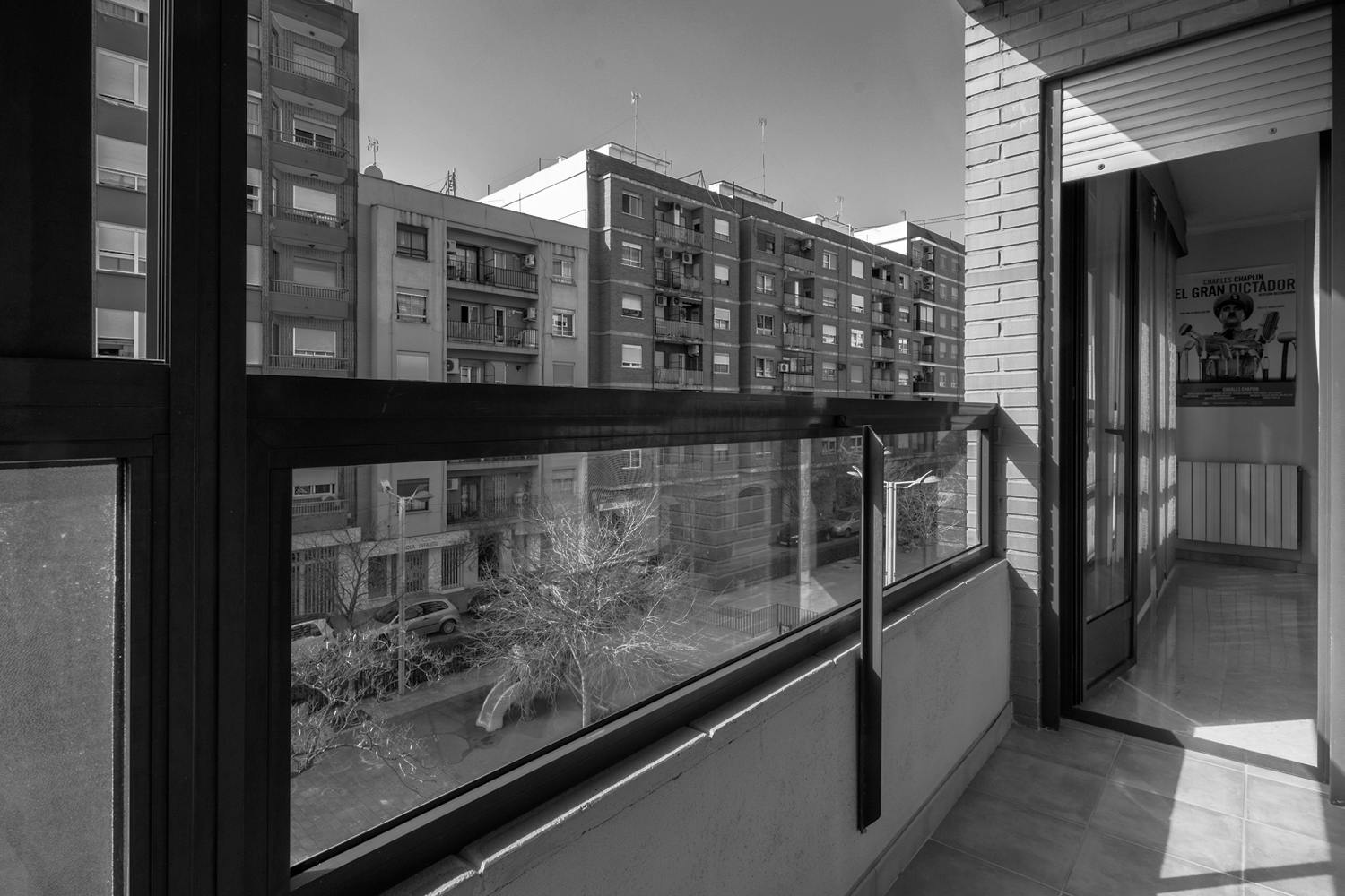 Photo of the balcony in a flat for rent