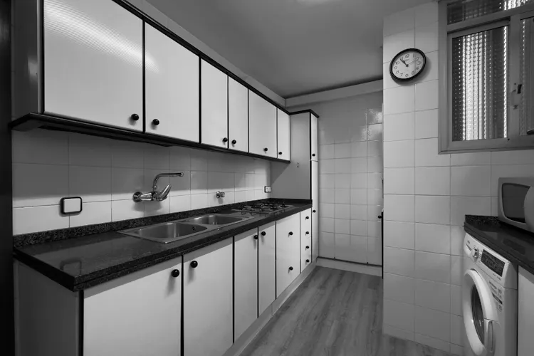 Foto de cocina en un piso en alquiler