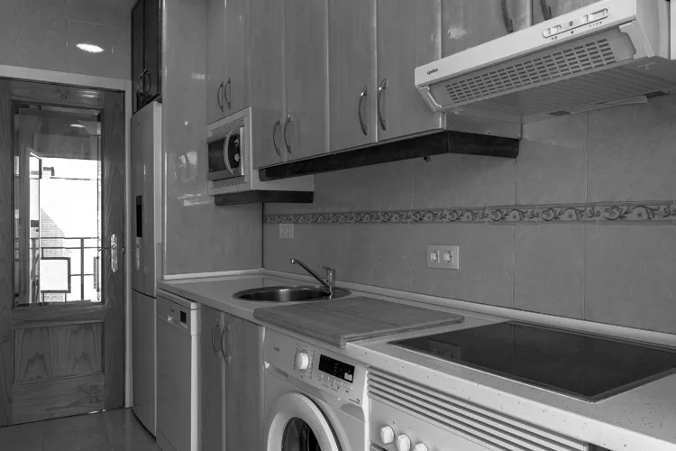 Foto de cocina en un piso en alquiler