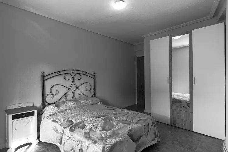 Foto de dormitorio en un piso en alquiler