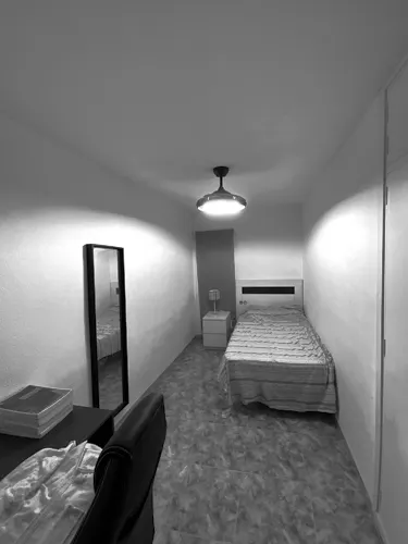 Foto de dormitorio en un piso en alquiler