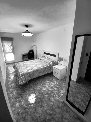 Foto de dormitorio en un piso en alquiler
