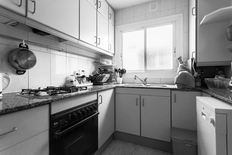 Foto de cocina en un piso en alquiler