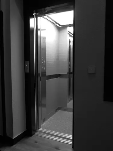 Foto de entrada en un piso en alquiler