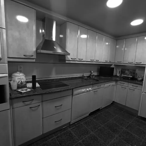 Foto de cocina en un piso en alquiler