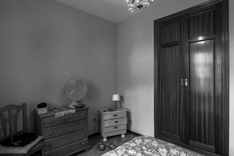 Foto de dormitorio en un piso en alquiler