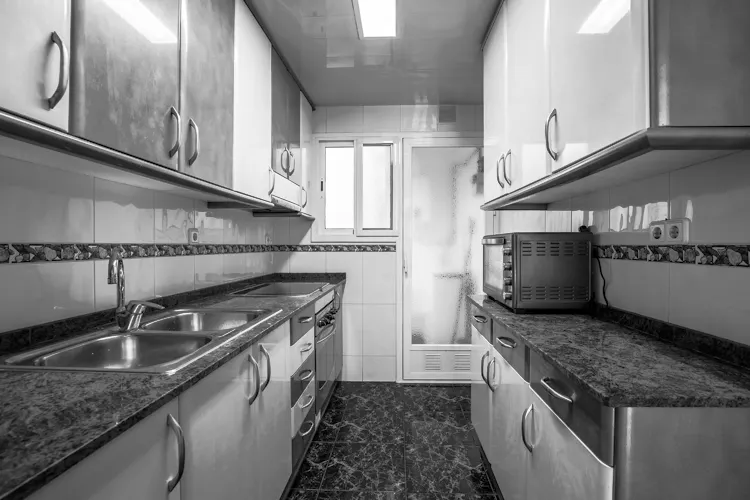 Foto de cocina en un piso en alquiler