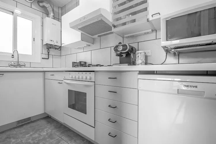 Foto de cocina en un piso en alquiler