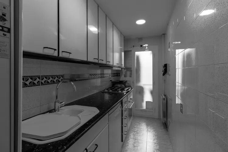 Foto de cocina en un piso en alquiler