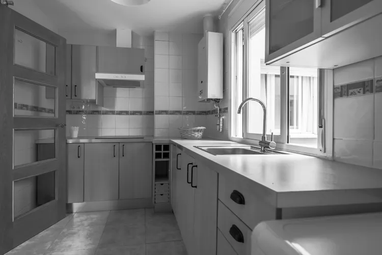 Foto de cocina en un piso en alquiler