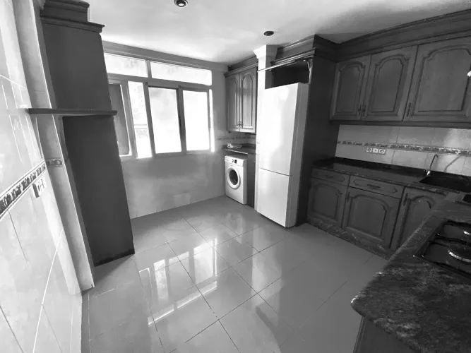 Foto de cocina en un piso en alquiler